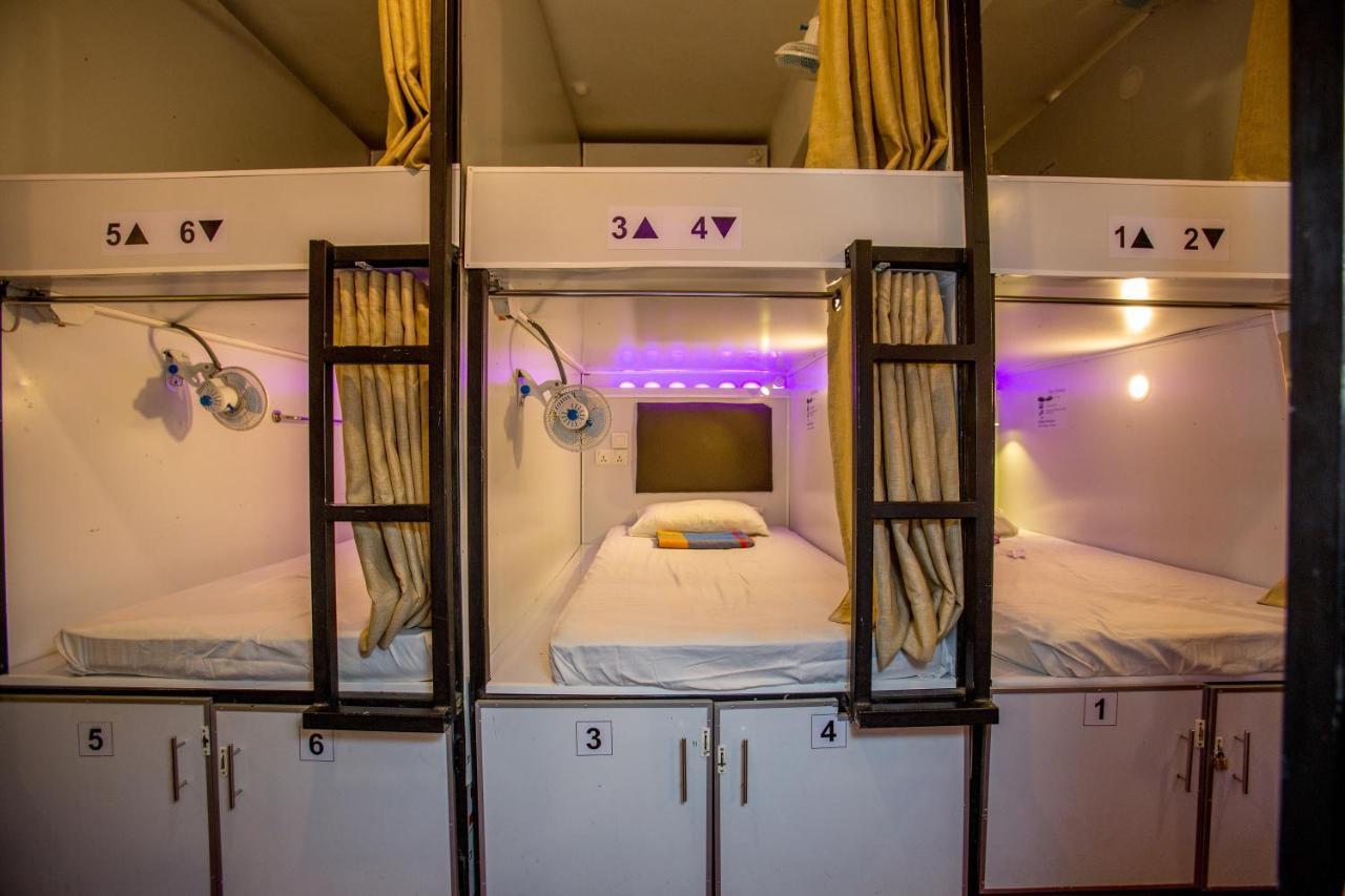 Bunk Planet Otel Kandy Dış mekan fotoğraf