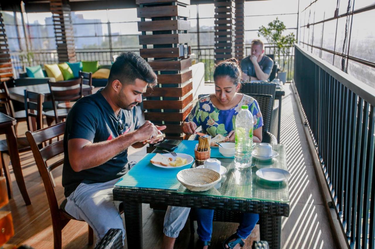 Bunk Planet Otel Kandy Dış mekan fotoğraf