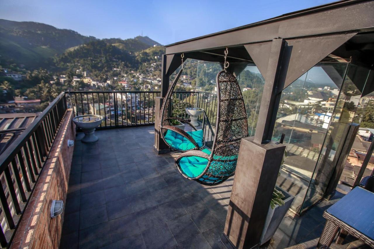 Bunk Planet Otel Kandy Dış mekan fotoğraf
