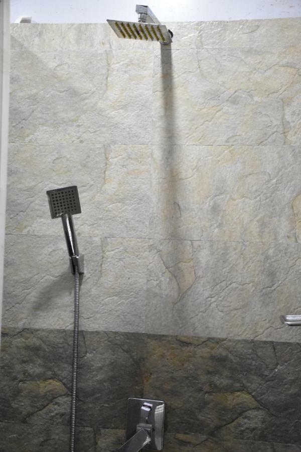 Bunk Planet Otel Kandy Dış mekan fotoğraf